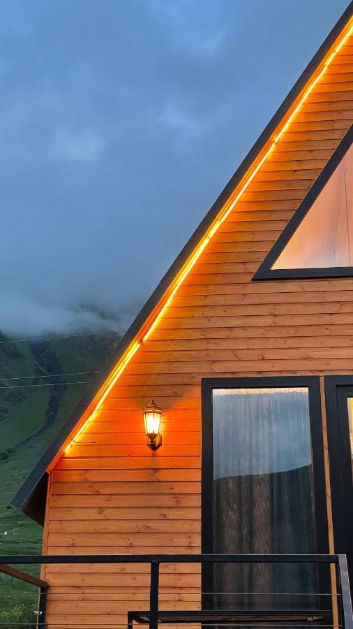 Kazbegi Compass Apartment Luaran gambar