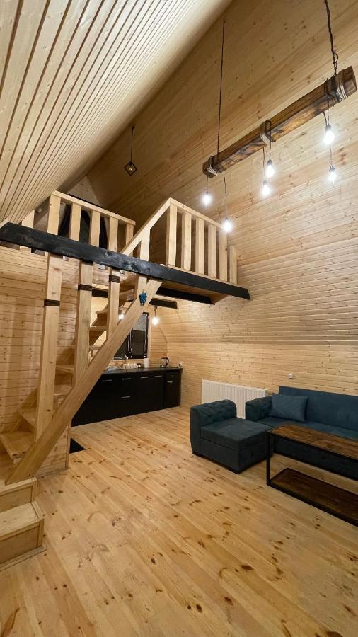 Kazbegi Compass Apartment Luaran gambar