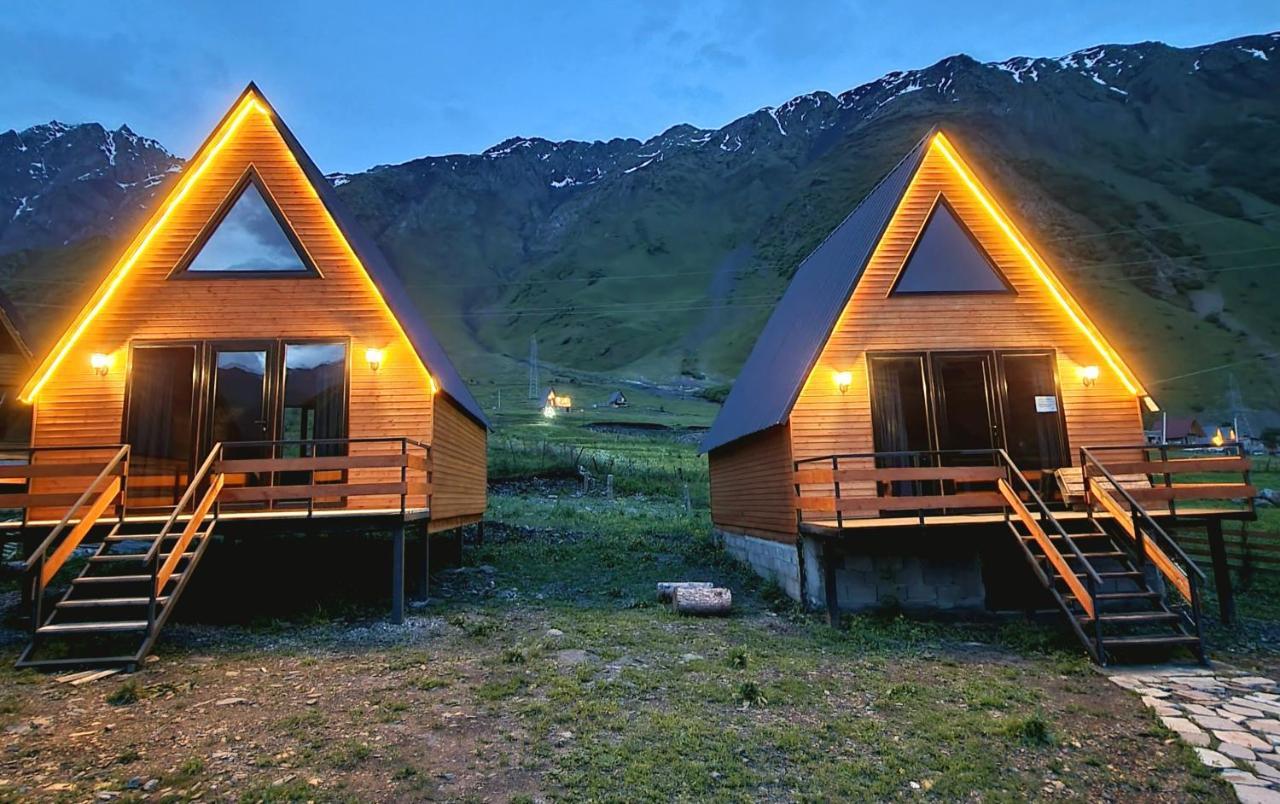 Kazbegi Compass Apartment Luaran gambar