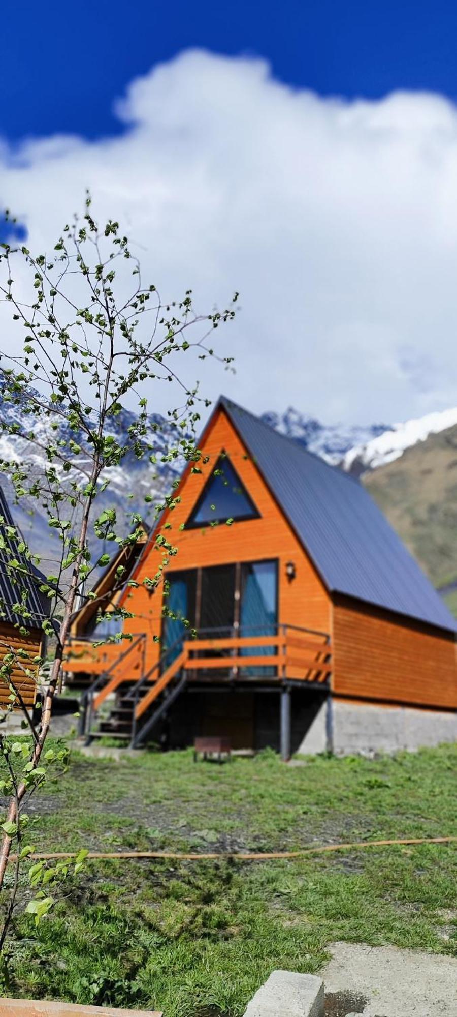 Kazbegi Compass Apartment Bilik gambar